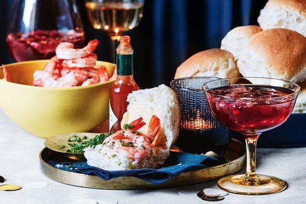 Christmas prawn rolls