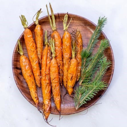 Christmas tree carrots