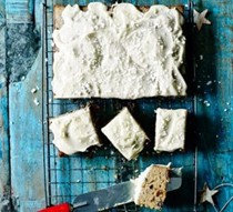 Christmas white chocolate traybake
