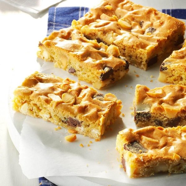 Chunky blond brownies 