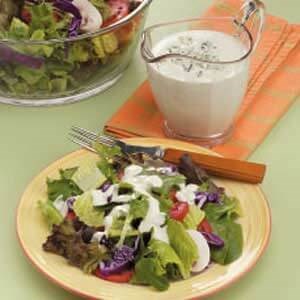 Chunky blue cheese dressing