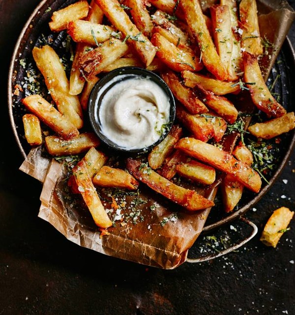 Chunky double-cooked chips