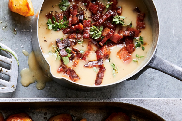 Cider and pancetta gravy