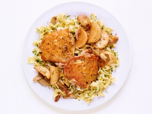 Cider-braised chicken thighs 