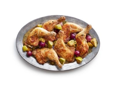 Cider chicken with apples and onions