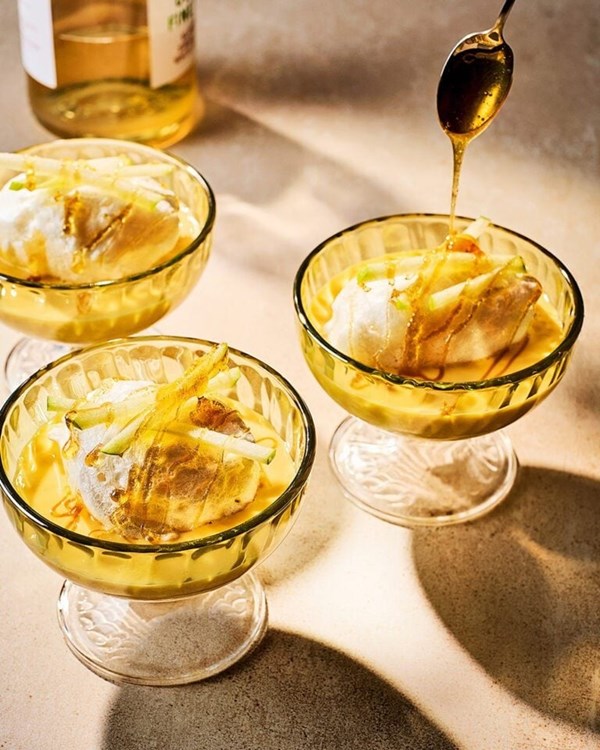 Cider floating islands (Îles flottantes au cidre )