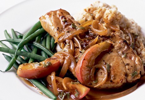 Cider pork with apples and mustard mash