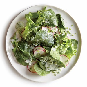 Cilantro-kale salad with buttermilk dressing