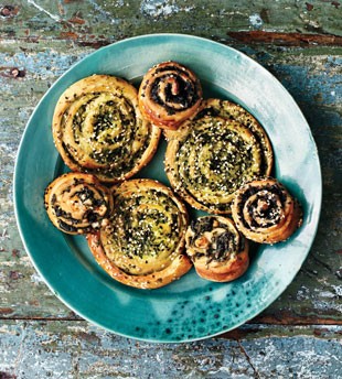 Cilantro-scallion bread