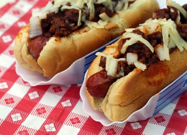 Cincinnati chili dogs