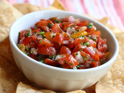 Cinco de Mayo salsa cruda