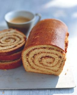 Cinnamon & hazelnut swirl rye bread