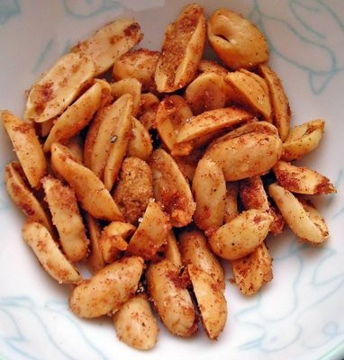 Cinnamon & sugar peanuts