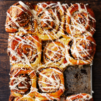 Cinnamon and sesame swirls with tahini drizzle
