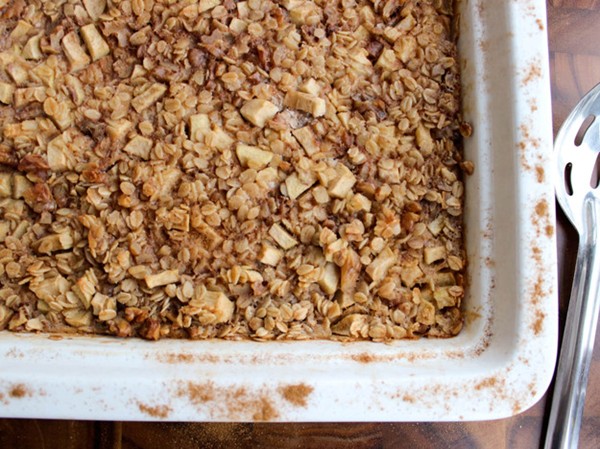 Cinnamon-apple baked oatmeal