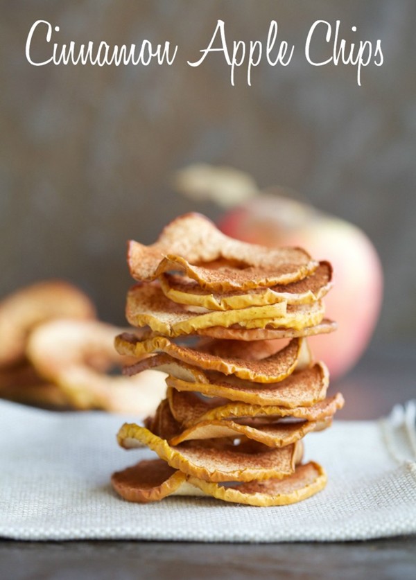Cinnamon apple chips