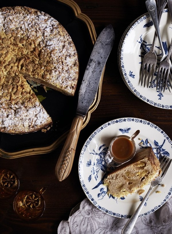 Cinnamon apple crumble cake with warm toffee sauce