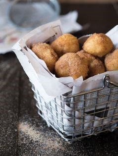 Cinnamon beignets