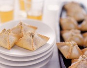 Cinnamon-cheese pies