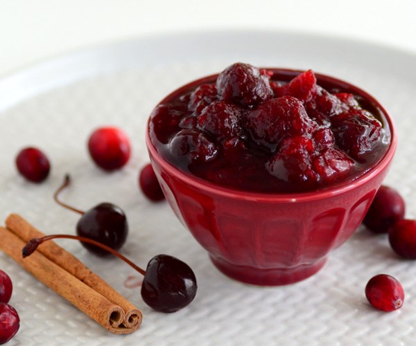 Cinnamon cherry cranberry sauce