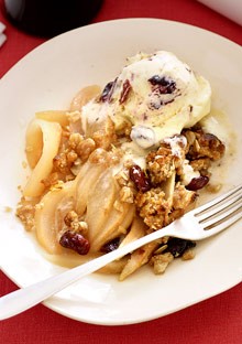 Cinnamon-cherry ice cream