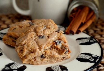 Cinnamon chocolate chip scones