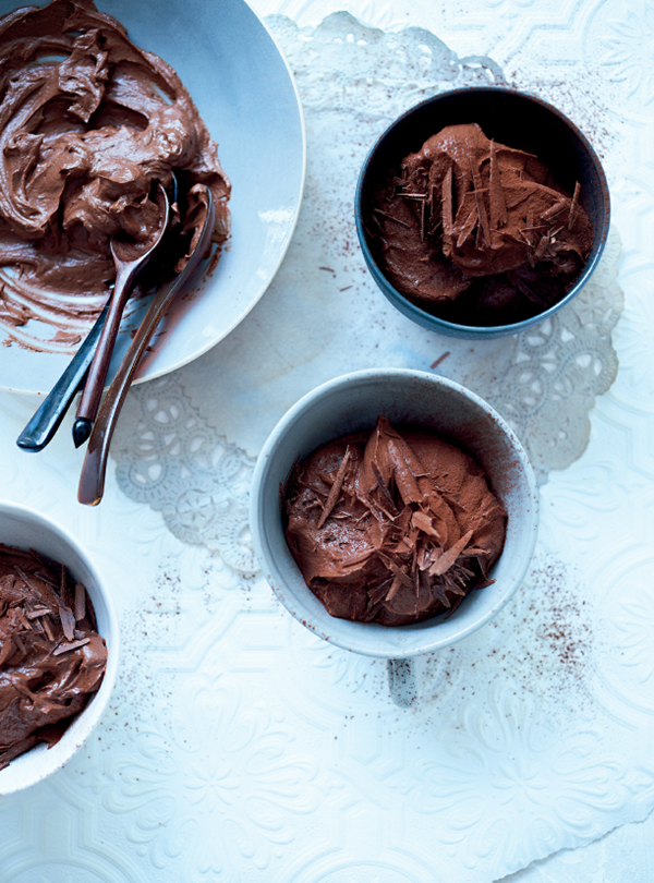 Cinnamon chocolate mousse