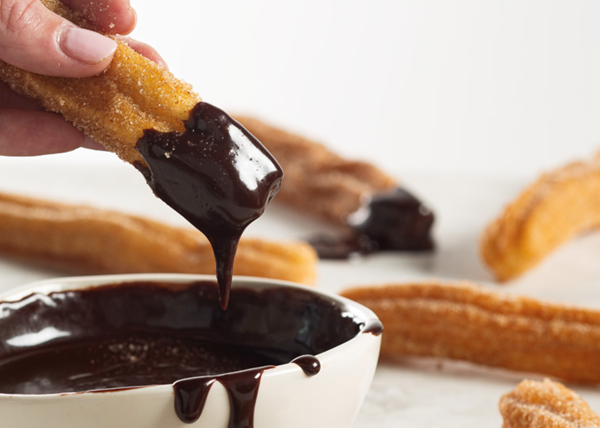 Cinnamon-chocolate sauce