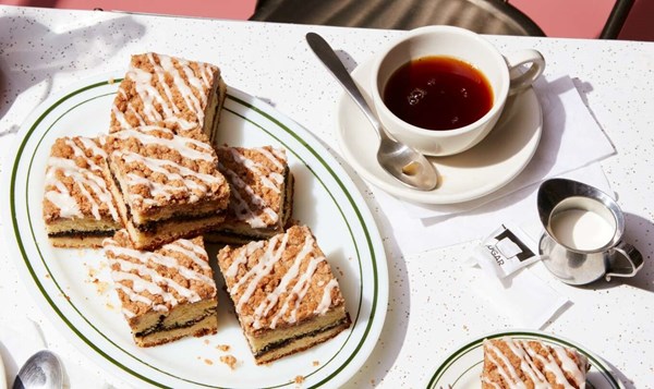 Cinnamon-crisp coffee cake 
