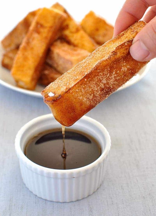 Cinnamon French toast sticks