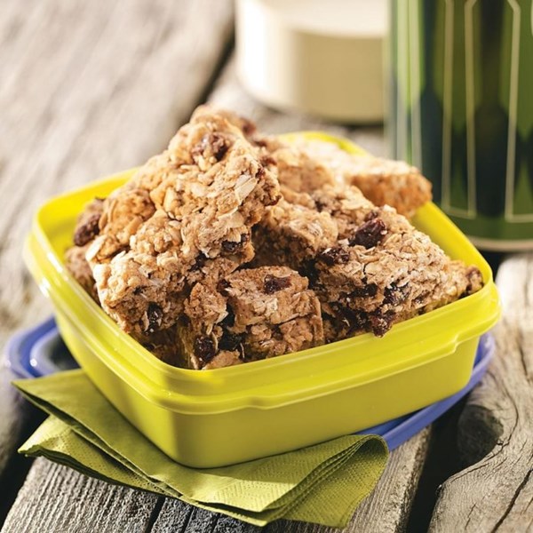 Cinnamon granola bars