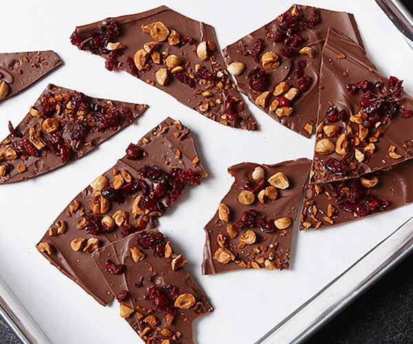 Cinnamon, hazelnut, and cranberry bark