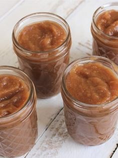 Cinnamon-honey apple butter