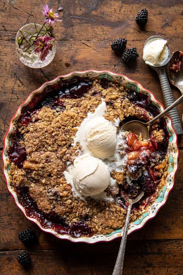 Cinnamon maple brown butter blackberry peach crisp
