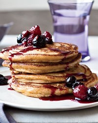 Cinnamon polenta pancakes 