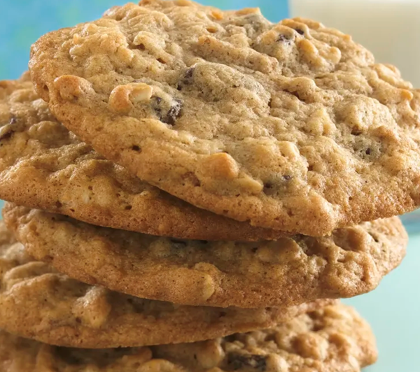 Cinnamon-raisin oatmeal cookies