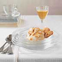 Cinnamon ricotta with coriander honey and amaretti