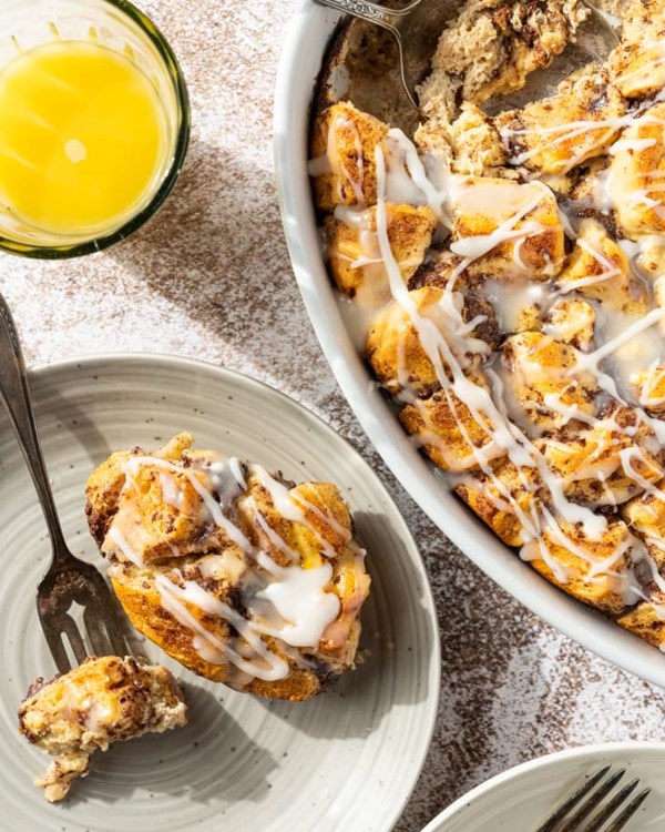 Cinnamon roll casserole 