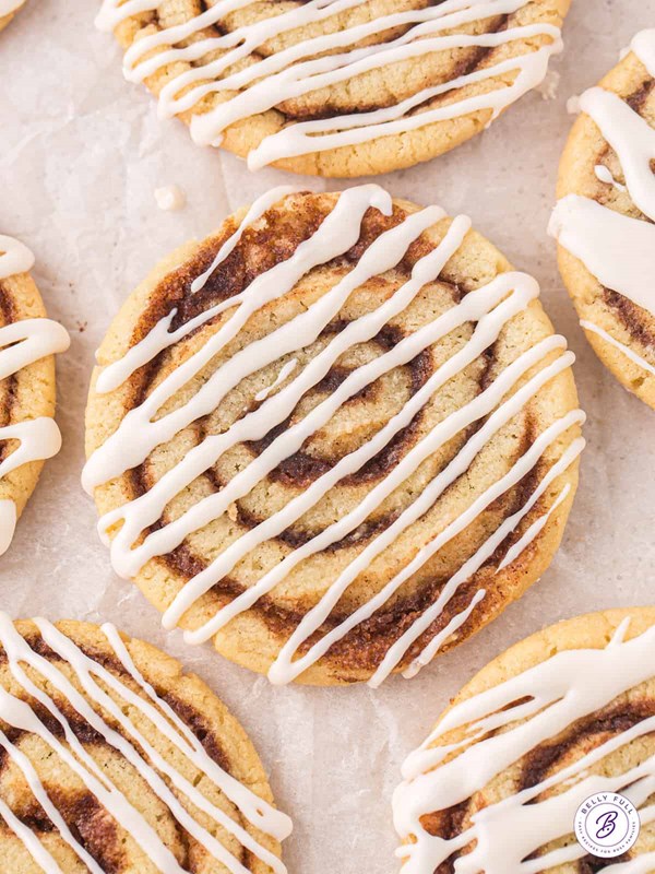 Cinnamon roll cookies