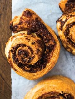 Cinnamon rolls