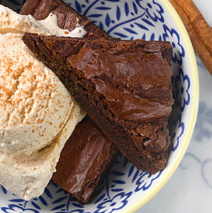 Cinnamon-spiced brownies