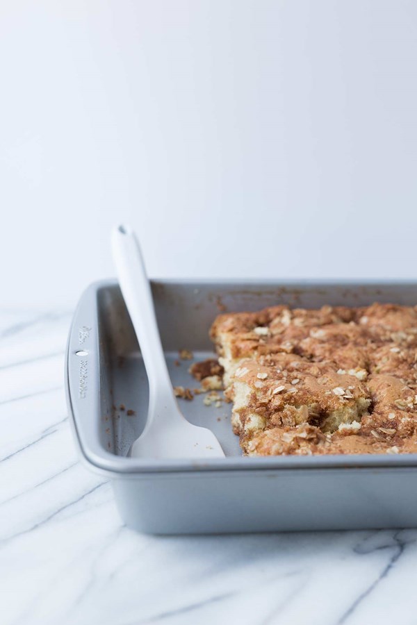Cinnamon streusel coffee cake
