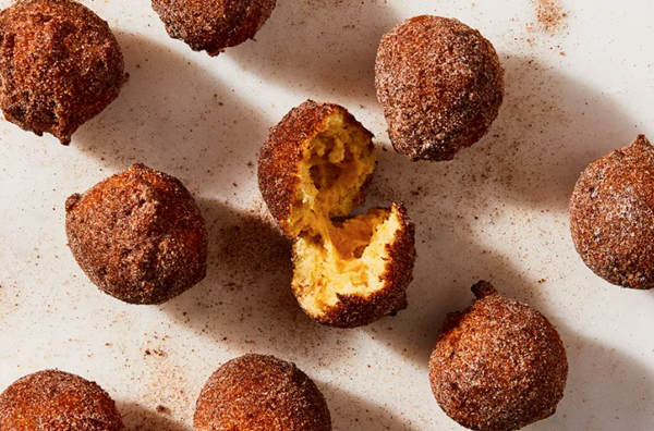 Cinnamon-sugar hush puppies