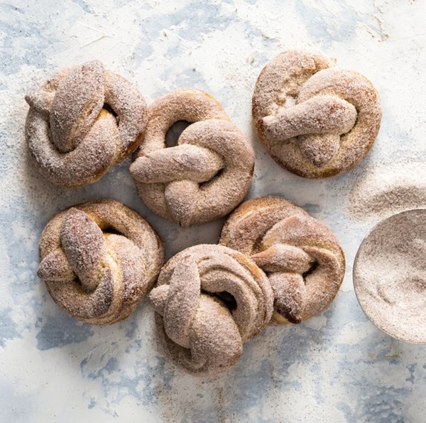 Cinnamon-sugar pretzels