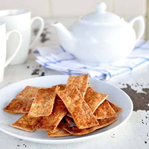 Cinnamon sugar tortilla crisps