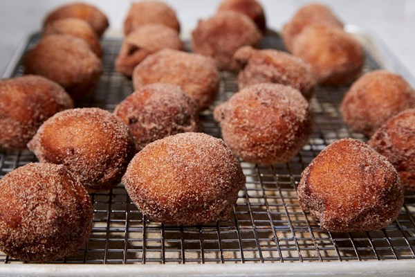 Cinnamon sugar yogurt doughnuts