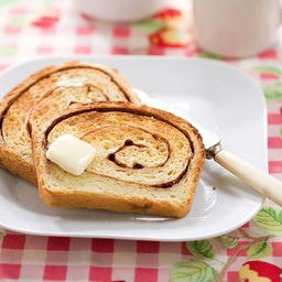 Cinnamon swirl bread
