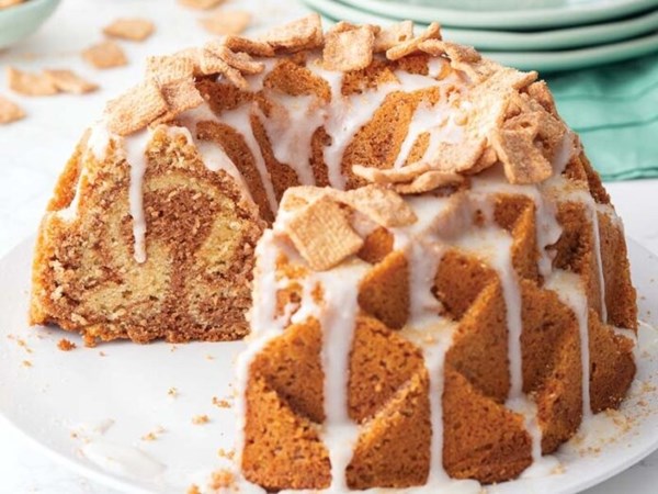 Cinnamon swirl bundt