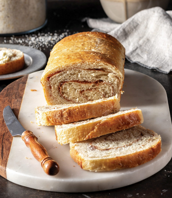 Cinnamon swirl grits bread