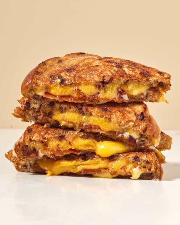 Cinnamon toast grilled cheese